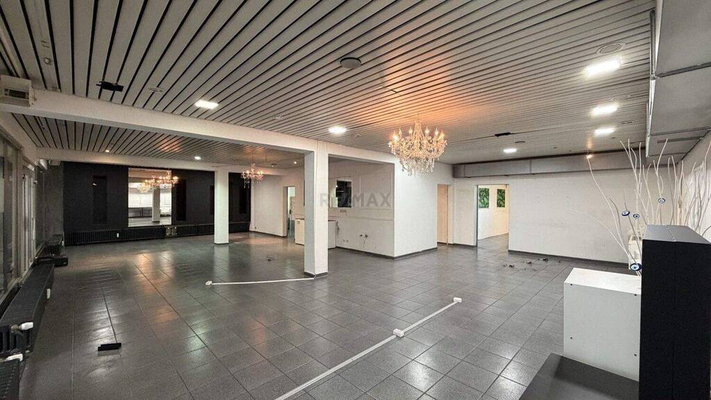 Laden zum Kauf 149.000 € 96,2 m² Verkaufsfläche Stadtgebiet Göppingen 73033