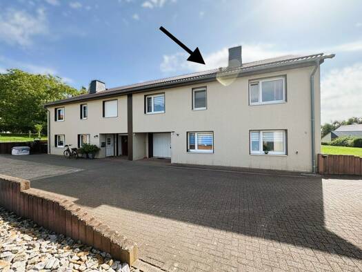 Doppelhaushälfte zum Kauf 183.000 € 5 Zimmer 104 m² 567 m² Grundstück Königsfeld Königsfeld 09306