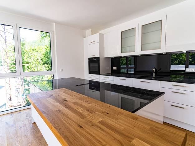 Wohnung zur Miete 1.675 € 4,5 Zimmer 145 m² 1. Geschoss frei ab 01.10.2026 Unterer Welzberg Calw Calw 75365