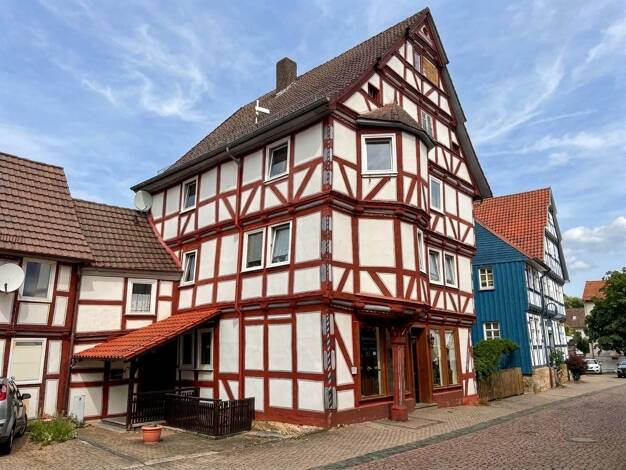 Mehrfamilienhaus zum Kauf 195.000 € 7 Zimmer 154,9 m² 296 m² Grundstück Oberkaufungen Kaufungen 34260