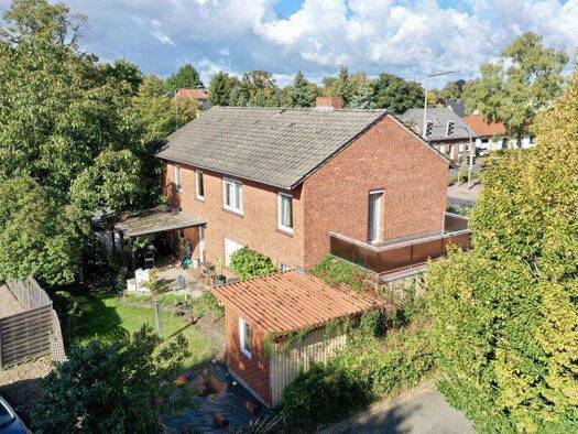 Mehrfamilienhaus zum Kauf 270.000 € 6,5 Zimmer 172 m² 443 m² Grundstück Rotenburg Rotenburg (Wümme) 27356