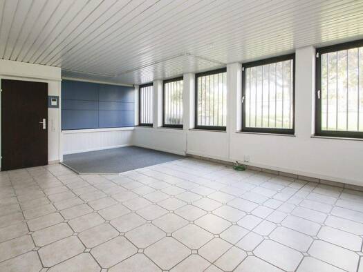 Bürofläche zur Miete 7,82 € 1 Zimmer 83 m² Bürofläche Erkrath 40699