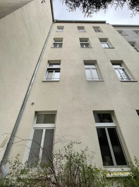 Property thumbnail 3