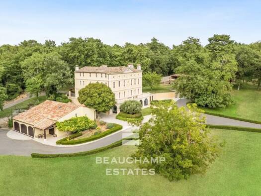 Haus zum Kauf 12.500.000 € 150.000 m² Grundstück Callian 83440