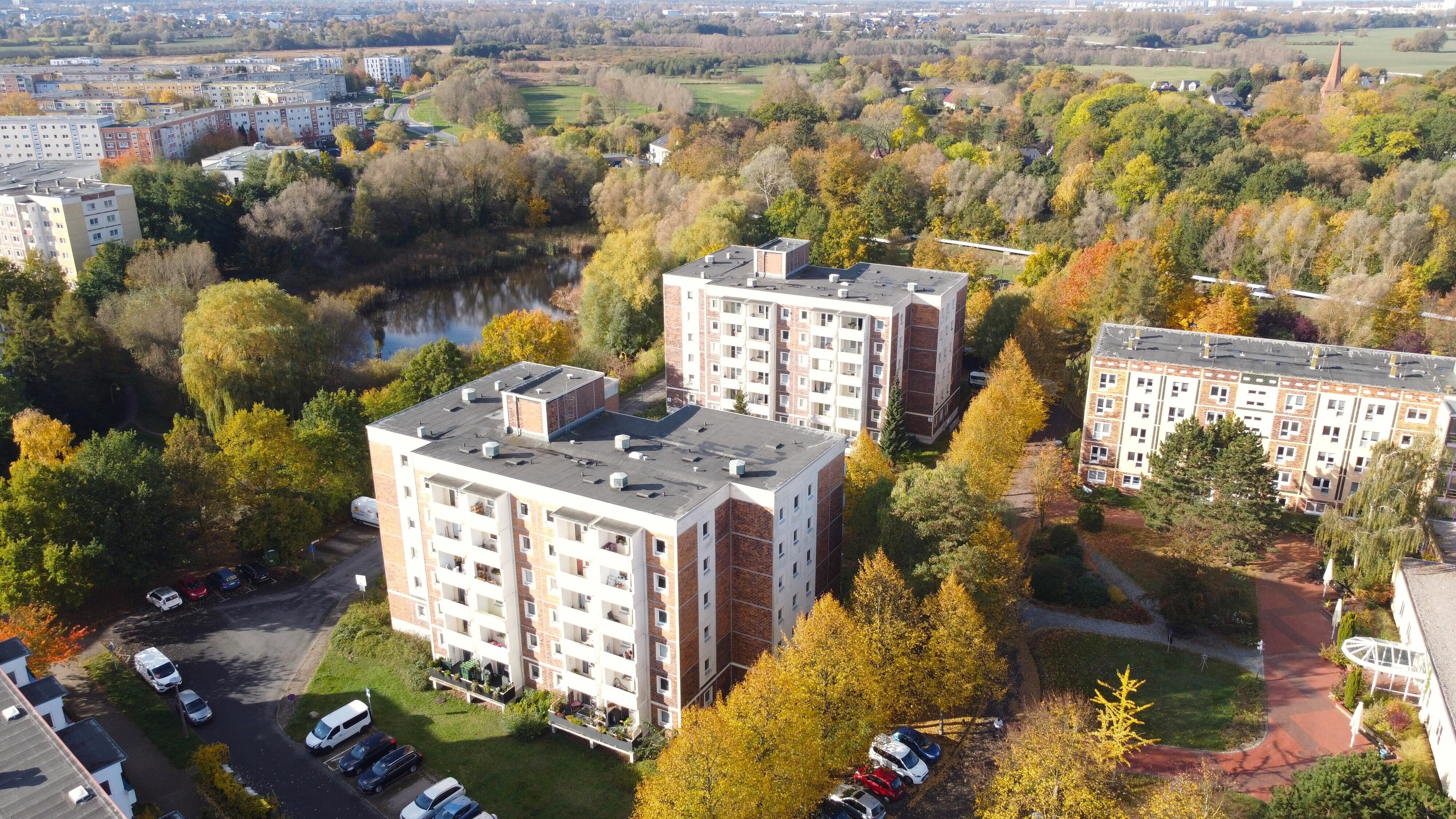 Wohnung zum Kauf als Kapitalanlage geeignet 95.000 € 1,5 Zimmer 40,4 m²<br/>Wohnfläche Urho-Kekkonen-Str. 2 Toitenwinkel Rostock 18147