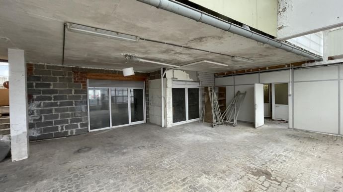 Lagerhalle zur Miete 1.000 € 183 m²<br/>Lagerfläche ab 50 m²<br/>Teilbarkeit Wetter Wetter 35083