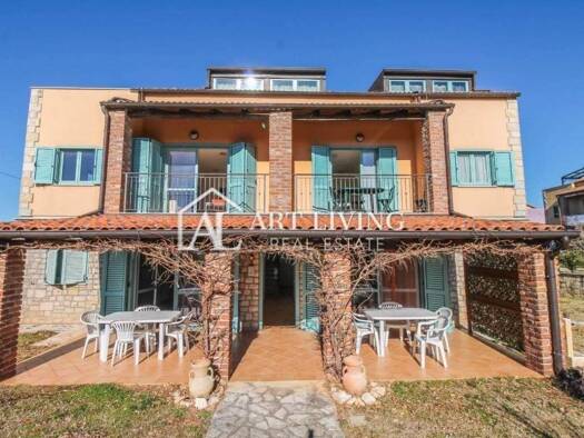 Wohnung zur Miete 900 € 3 Zimmer 91 m² 2. Geschoss Porec Luka