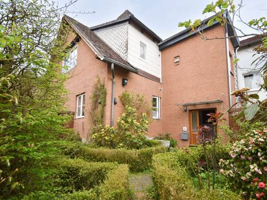 Einfamilienhaus zum Kauf 295.000 € 7 Zimmer 158 m² 715 m² Grundstück Wendeburg Wendeburg 38176