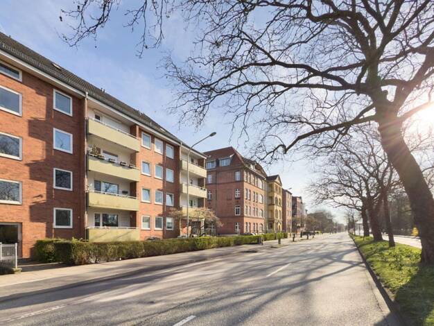 Wohnung zur Miete 1.040 € 2 Zimmer 75 m² 3. Geschoss frei ab 01.09.2025 Schützenwall 47 Südfriedhof Kiel 24114