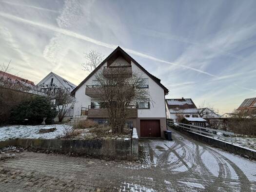 Mehrfamilienhaus zum Kauf 1.090.000 € 11 Zimmer 313,9 m² 2.262 m² Grundstück Esslingen_Kreis 73765