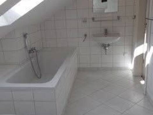 Wohnung zur Miete 700 € 2 Zimmer 58 m² Geschoss 2/2 frei ab 15.09.2026 Veitshöchheim Veitshöchheim 97209
