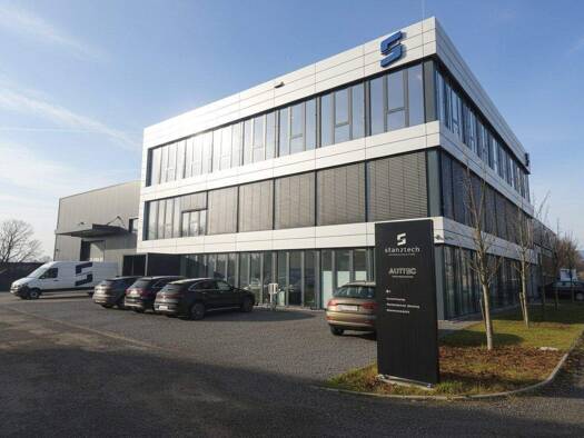 Lagerhalle zur Miete 6.390 € 557,6 m² Lagerfläche Glaserweg 20 Lustenau 6890