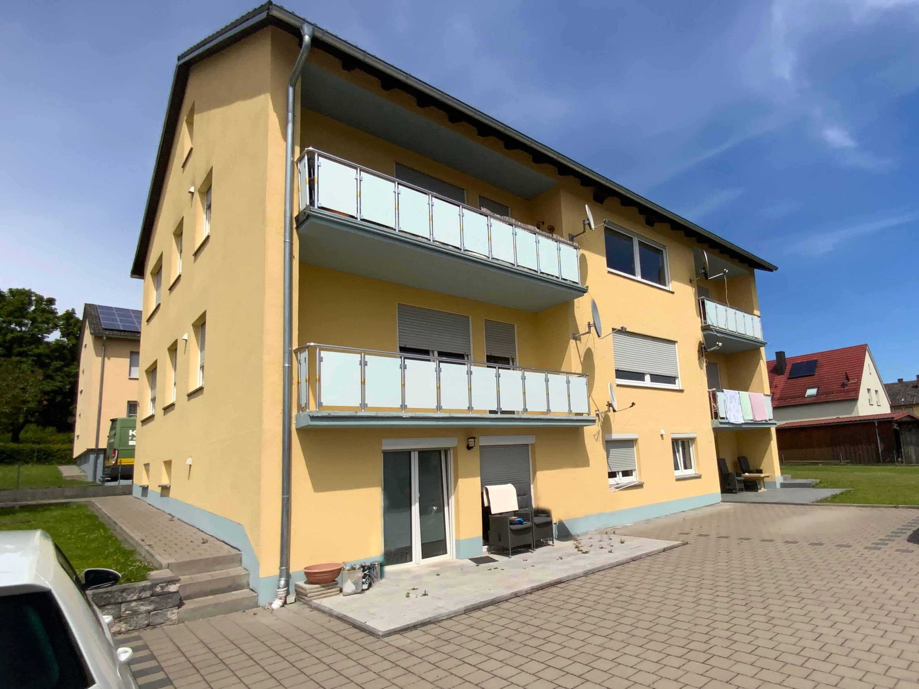 Mehrfamilienhaus zum Kauf 980.000 € 15 Zimmer 384,1 m²<br/>Wohnfläche 1.026 m²<br/>Grundstück Dietfurt Dietfurt 92345