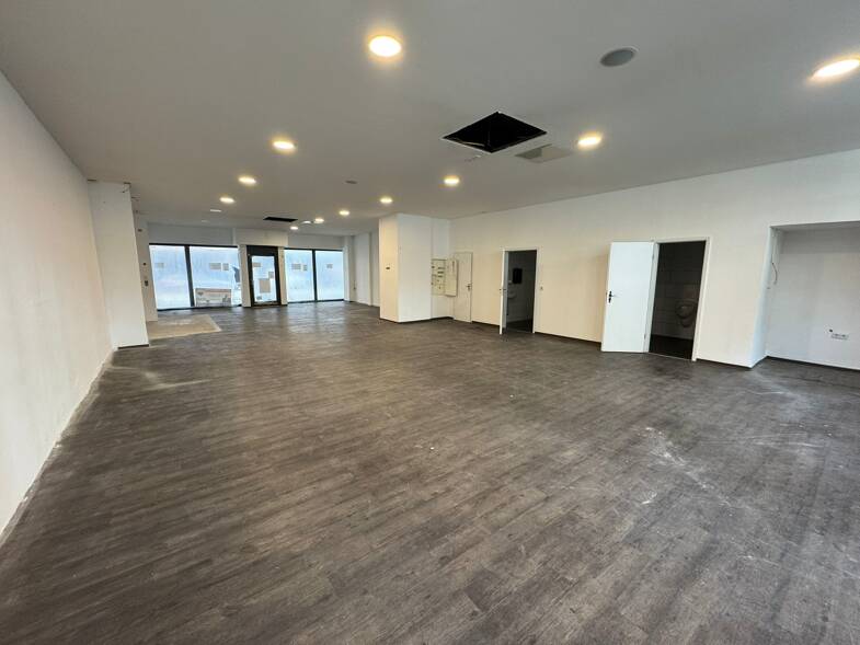 Laden zur Miete 16,78 € 152,7 m² Verkaufsfläche St Johann Saarbrücken 66111