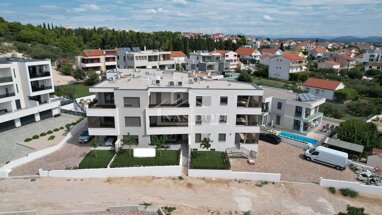 Wohnung zum Kauf 450.000 € 4 Zimmer 139 m² 1. Geschoss Vodice center