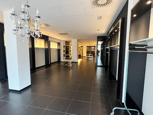 Laden zur Miete provisionsfrei 13,41 € 200 m² Verkaufsfläche Fischzug 2 Lebenstedt Nord 38226