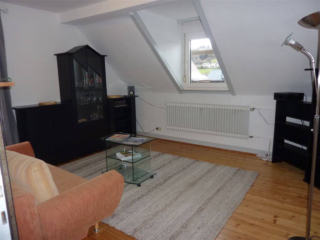 Apartment zur Miete 500 € 2 Zimmer 77 m²<br/>Wohnfläche 2.<br/>Geschoss ab sofort<br/>Verfügbarkeit Bad Orb 63619