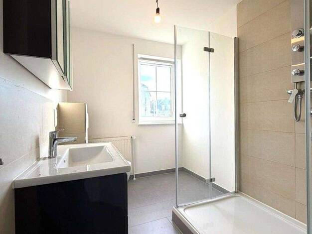 Wohnung zur Miete 990 € 4 Zimmer 110 m² EG Udenborner Str. 4 Zennern Wabern 34590