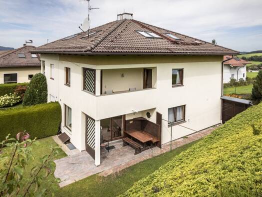 Doppelhaushälfte zum Kauf 839.000 € 5 Zimmer 145 m² 488 m² Grundstück Esch 5300