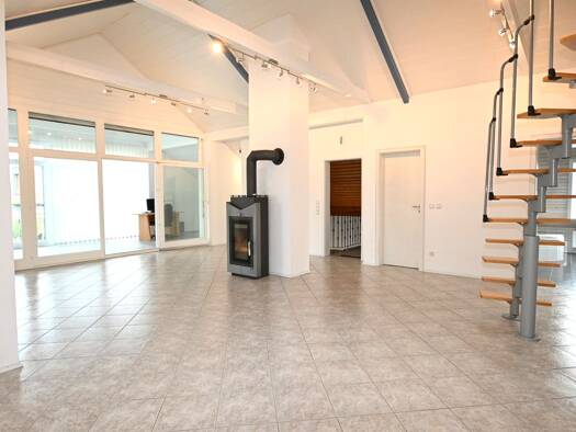 Wohnung zur Miete 1.350 € 3,5 Zimmer 128,4 m² 1. Geschoss Pölling Neumarkt in der Oberpfalz 92318