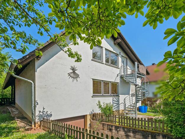 Mehrfamilienhaus zum Kauf 598.000 € 8 Zimmer 243 m² 675 m² Grundstück Schwabsburg Nierstein 55283