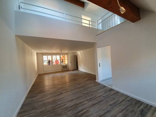 Maisonette zur Miete 1.200 € 4,5 Zimmer 122 m² Geschoss 3/4 frei ab 01.06.2026 Hauptstraße 31 Tiengen Waldshut-Tiengen 79761