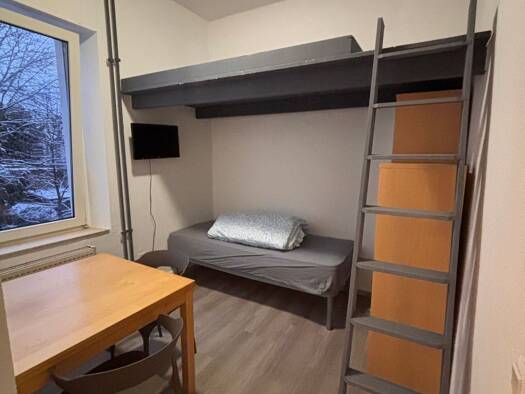 Wohnung zur Miete 220 € 1 Zimmer 13 m² Geschoss 1/3 frei ab sofort Ohligs-Aufderhöhe Solingen 42697