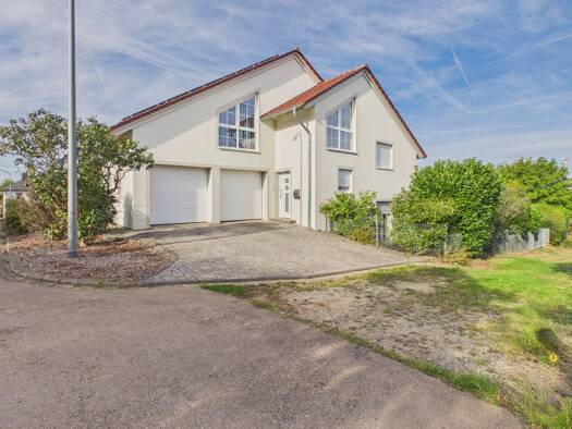 Haus zum Kauf 630.000 € 8 Zimmer 240 m² 1.000 m² Grundstück Gilzem 54298
