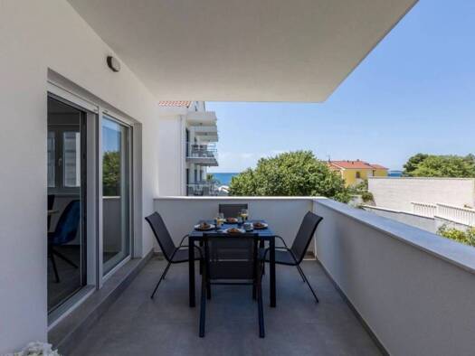 Haus zum Kauf 1.090.000 € 14 Zimmer 288 m² Rogoznica Rogoznica