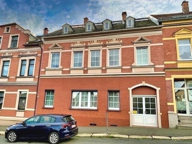 Reihenmittelhaus zum Kauf 135.000 € 6 Zimmer 125,9 m²<br/>Wohnfläche 350 m²<br/>Grundstück Treuen Treuen 08233