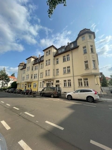 Wohnung zur Miete 693 € 2 Zimmer 77 m²<br/>Wohnfläche 3.<br/>Geschoss ab sofort<br/>Verfügbarkeit William-Zipperer-Str. 74 Altlindenau Leipzig 04177