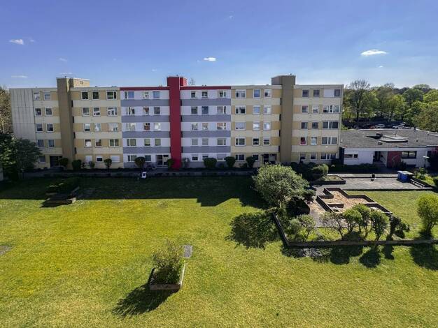 Wohnung zum Kauf 159.000 € 2 Zimmer 47,2 m² 4. Geschoss frei ab sofort Marienberg Nordöstliche Außenstadt 90411