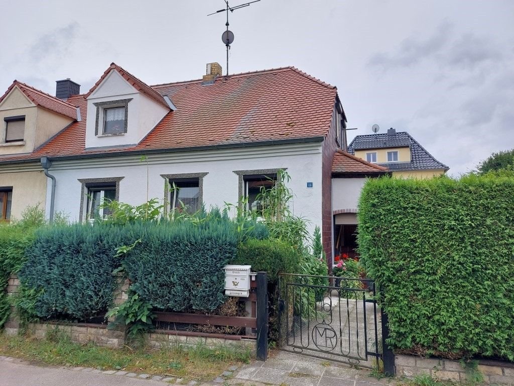 Mehrfamilienhaus zum Kauf 199.000 € 3 Zimmer 83 m²<br/>Wohnfläche 500 m²<br/>Grundstück Plaußig-Portitz Leipzig 04349