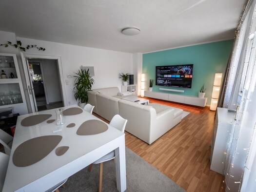 Wohnung zur Miete 730 € 2 Zimmer 70 m² Geschoss 2/4 frei ab 01.09.2026 Rothenburger Straße 144 Sündersbühl Nürnberg 90439