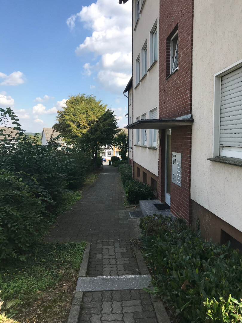 Wohnung zur Miete 260 € 2 Zimmer 48 m²<br/>Wohnfläche 3.<br/>Geschoss ab sofort<br/>Verfügbarkeit Pankratiusstraße 18 Belecke Warstein 59581