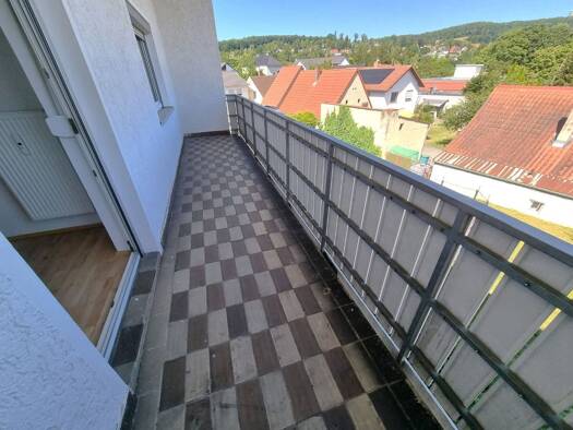 Wohnung zur Miete 790 € 3,5 Zimmer 94 m² 1. Geschoss Amberg Amberg 92224