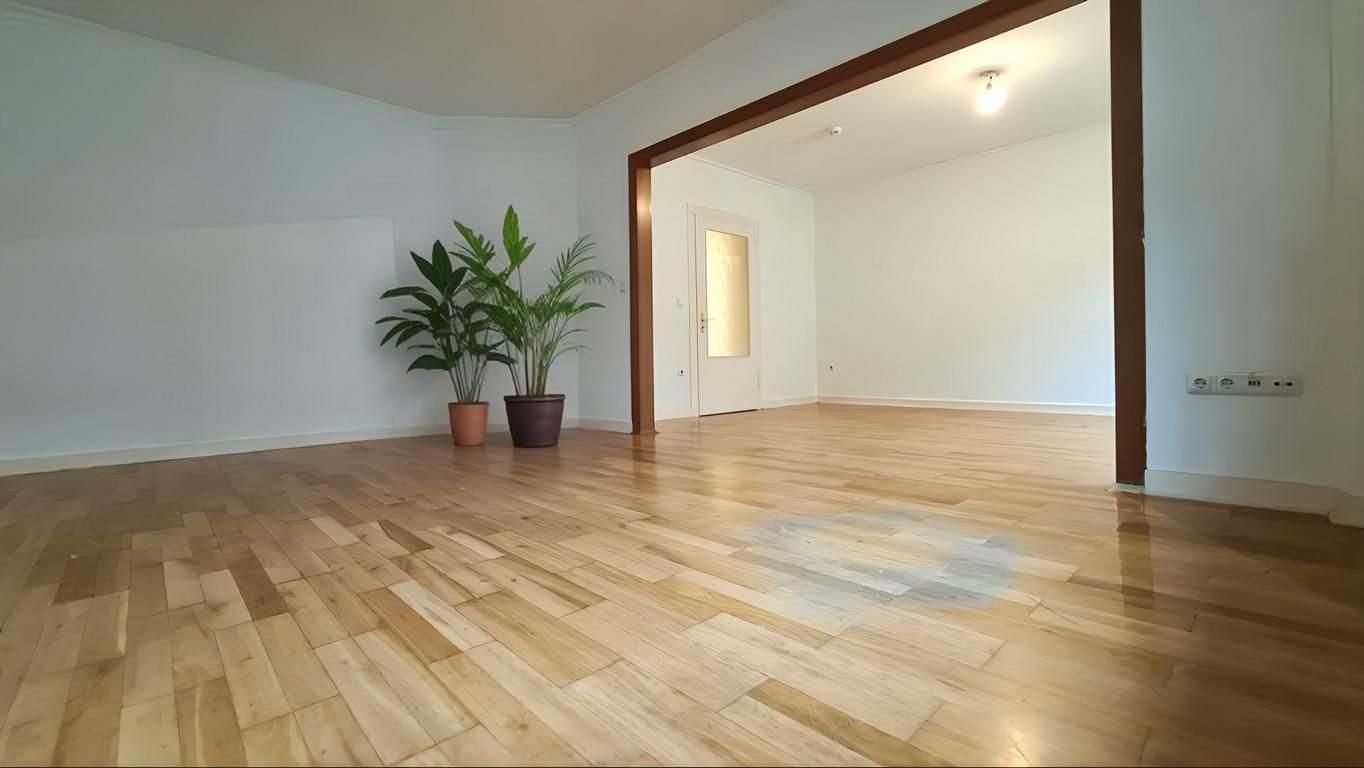 Wohnung zur Miete 595 € 3,5 Zimmer 105 m²<br/>Wohnfläche 2.<br/>Geschoss Hubertstr. 312 Kray Essen 45307