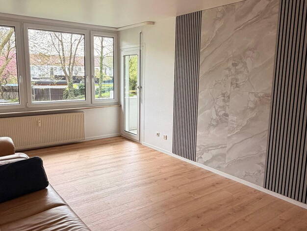 Wohnung zur Miete 1.400 € 4,5 Zimmer 94 m² 1. Geschoss Moldaustr.8 Grünbühl Ludwigsburg 71638