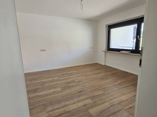 Maisonette zur Miete 980 € 3,5 Zimmer 91 m² Geschoss 1/3 frei ab 13.02.2026 Grafenhausen 79865
