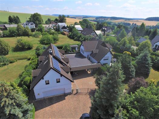 Einfamilienhaus zum Kauf provisionsfrei 850.000 € 10 Zimmer 375 m² 1.763 m² Grundstück Aehrenfeld 53 Oelsnitz 08606