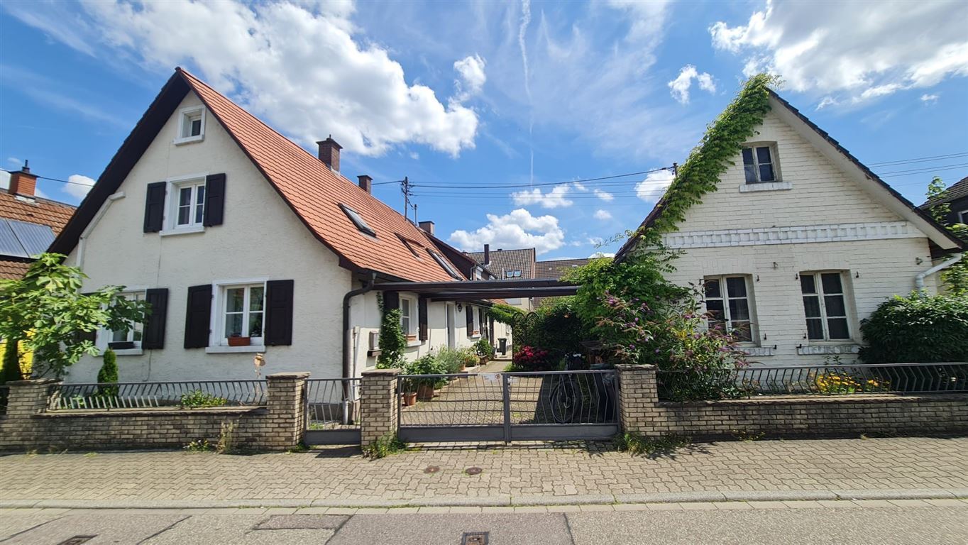 Einfamilienhaus zum Kauf 599.000 € 5 Zimmer 123,6 m²<br/>Wohnfläche 246 m²<br/>Grundstück 01.10.2024<br/>Verfügbarkeit Neureut - Südlicher Teil Karlsruhe 76149