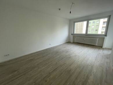 Wohnung zur Miete 568 € 3 Zimmer 71 m² 3. Geschoss frei ab 01.10.2025 Goerdelerstr. 20c Vierlinden Duisburg 47178