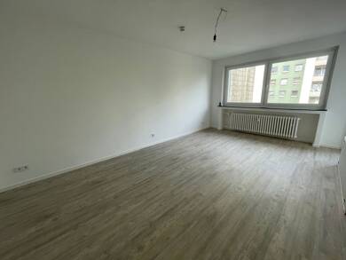 Wohnung zur Miete 568 € 3 Zimmer 71 m² 3. Geschoss frei ab 01.10.2025 Goerdelerstr. 20c Vierlinden Duisburg 47178