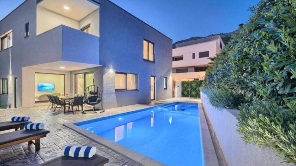 Haus zum Kauf 1.442.000 € 3 Zimmer 293 m² Split