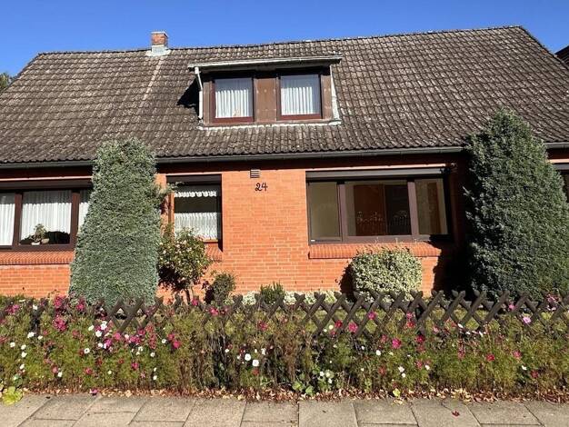 Einfamilienhaus zum Kauf provisionsfrei 560.000 € 5,5 Zimmer 138 m² 925 m² Grundstück Hasselbusch 24 Bargteheide 22941