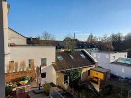 Wohnung zur Miete 700 € 4 Zimmer 100 m²<br/>Wohnfläche ab sofort<br/>Verfügbarkeit Rüttenscheider Str. Rüttenscheid Essen 45130