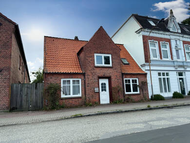 Einfamilienhaus zum Kauf 4 Zimmer 101 m² 603 m² Grundstück Marne 25709