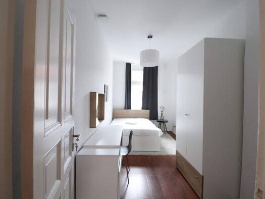 WG-Zimmer zur Miete 750 € 13 m² frei ab sofort Stephanstr. 55 Moabit Berlin 10559