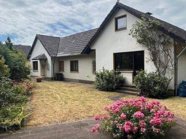 Einfamilienhaus zum Kauf 895.000 € 906 m² Grundstück Alt-Refrath Bergisch Gladbach 51427