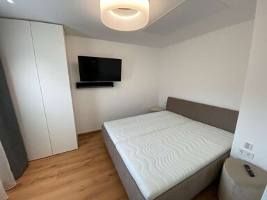 Studio zur Miete 552 € 2 Zimmer 43 m² frei ab sofort Bahnhofstraße 62 Biebesheim 64584